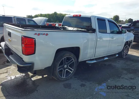 2015 Chevrolet Silverado 1500 1Lt z USA, uszkodzony, nr VIN 1GCVKREC4FZ386188
